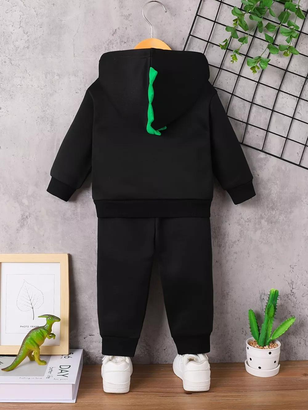 Children's Dinosaur Graphic Hoodie & Pants Set, image 6