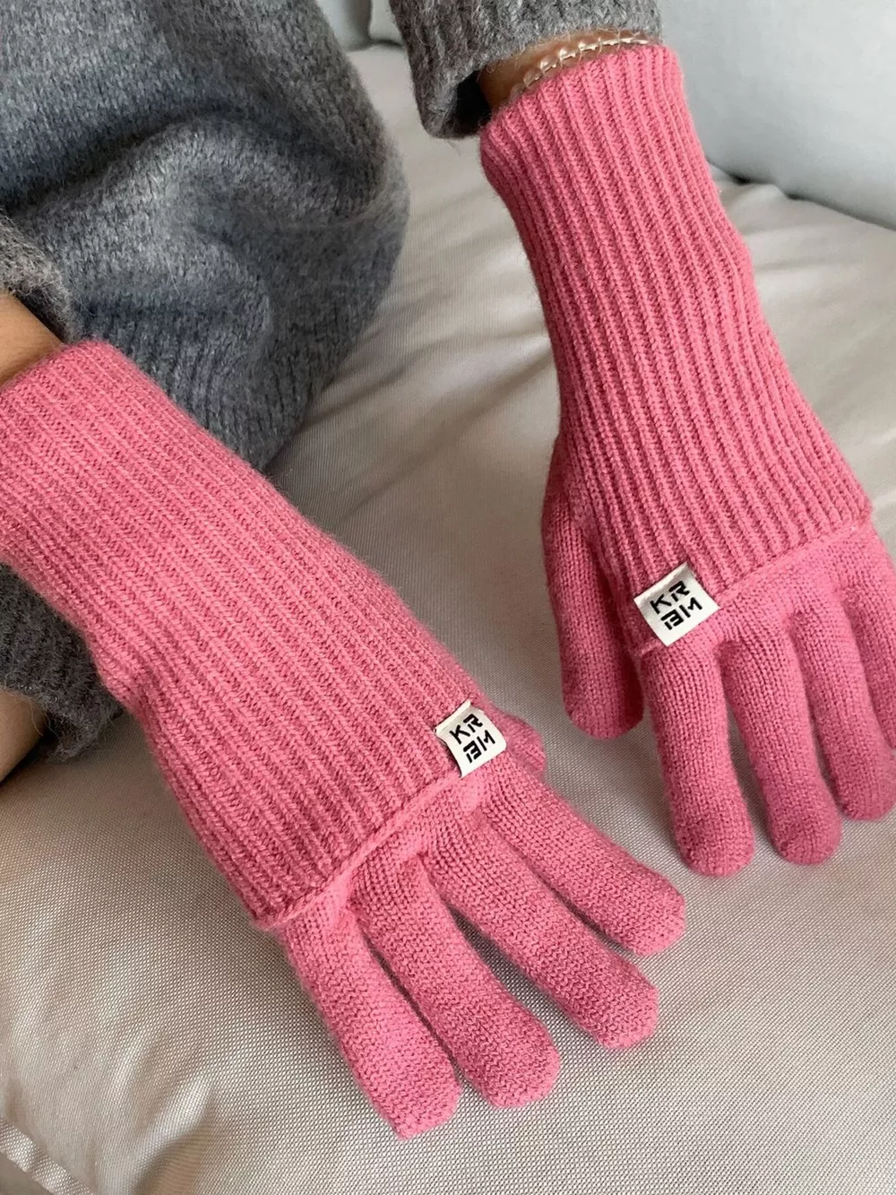 Ribbed Knit Winter Gloves, image 2