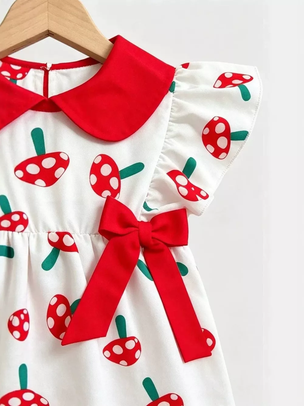 Children's Mushroom Print Ruffle Trim Top & Shorts Set, image 3