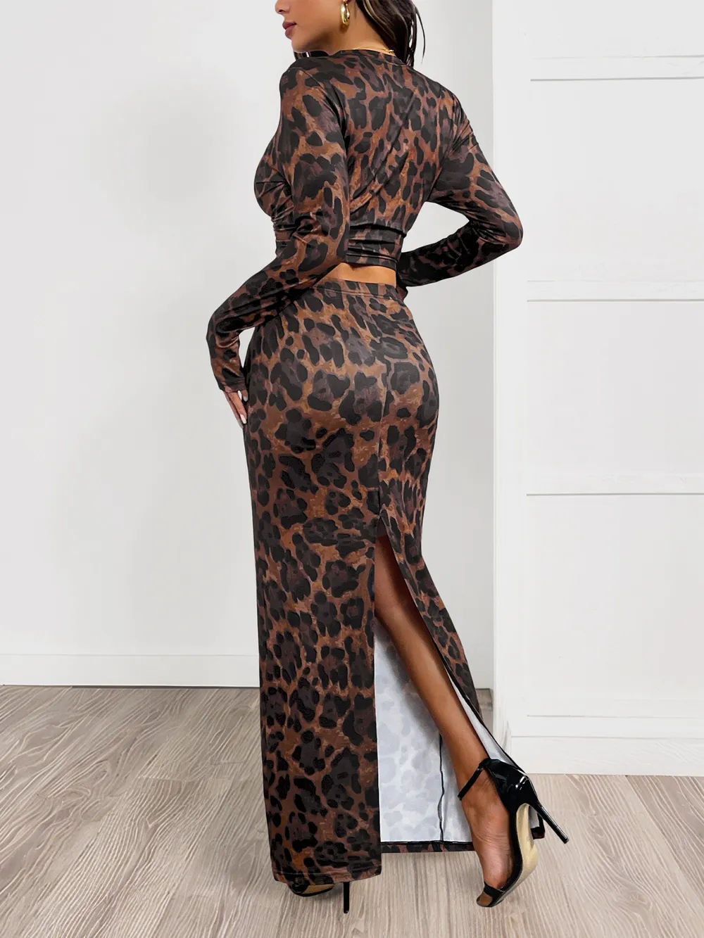 Leopard Round Neck Top and Skirt Set, image 7