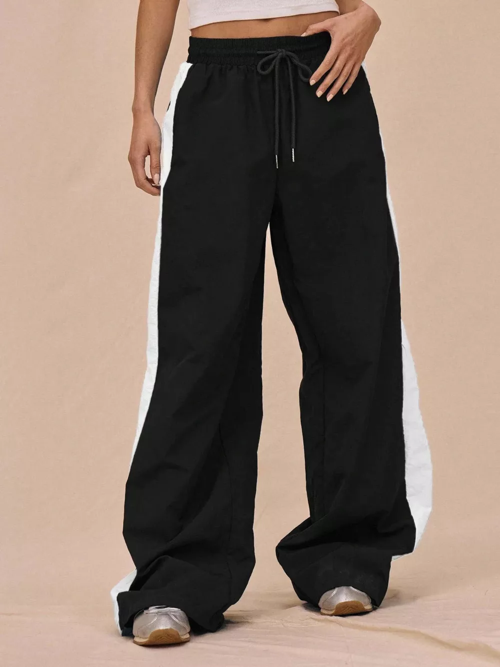 Color-Block Tracksuit and Wide-Leg Pants Set, image 6