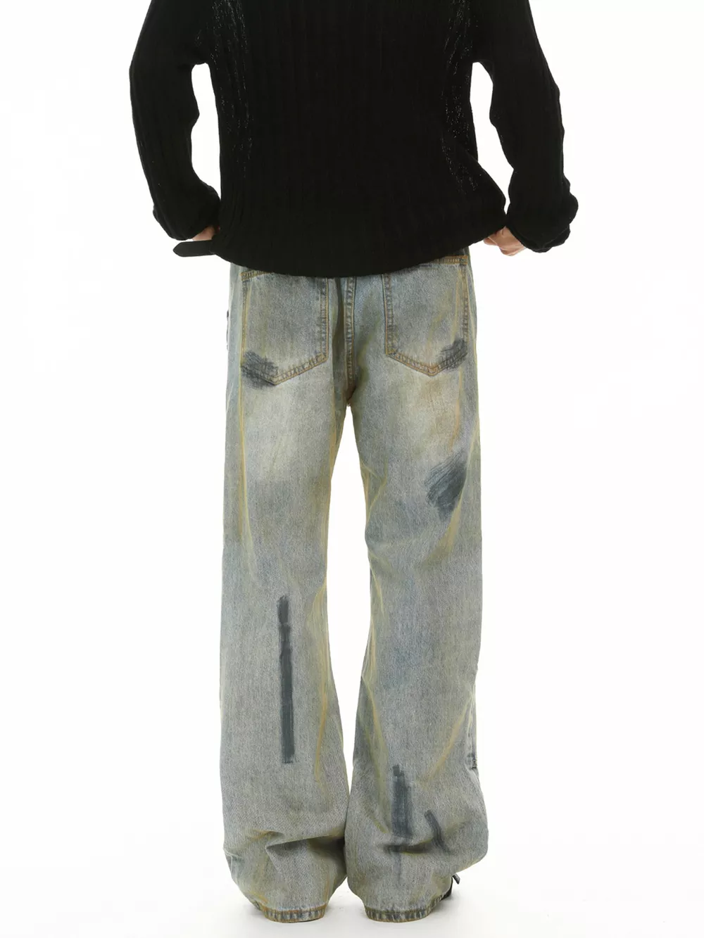 Men's Distressed Vintage Wash Loose-Fit Jeans, image 3
