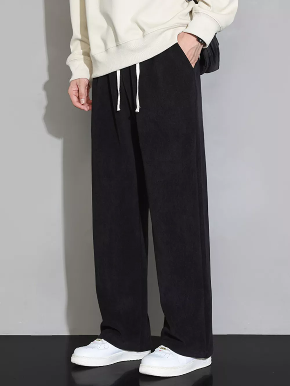 Men's Plus Size Relaxed Fit Drawstring Pants, image 2