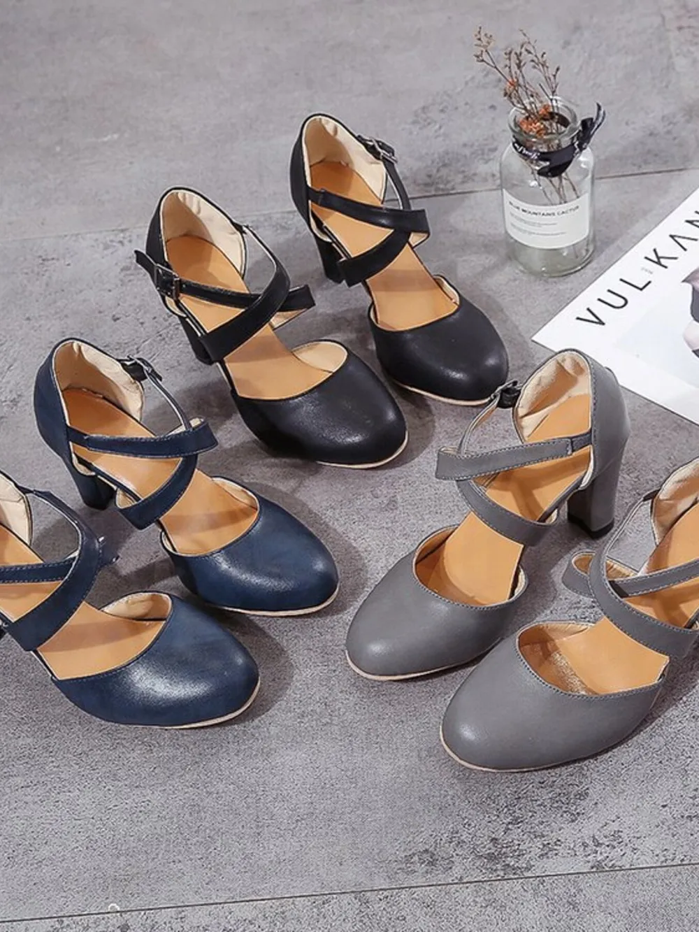 Cross-Strap Block Heel Pumps, image 3