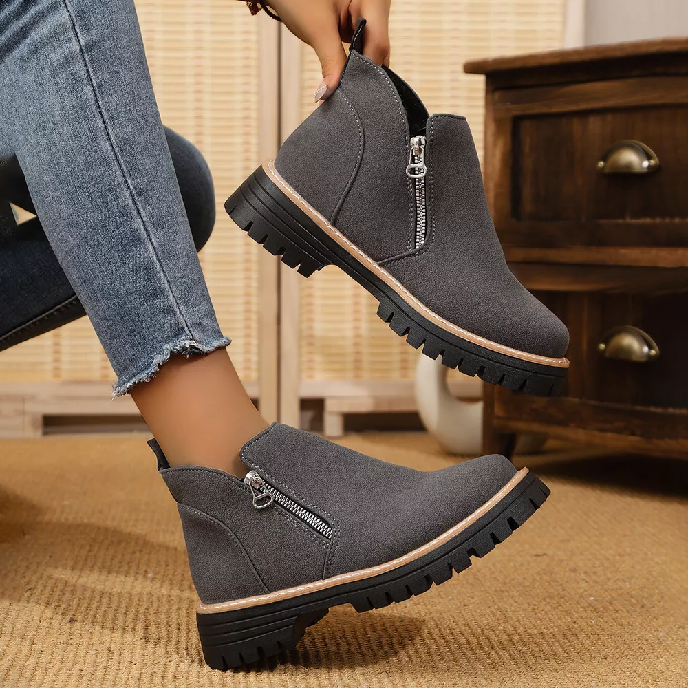 Ankle Boots with Zipper Accent, image 7