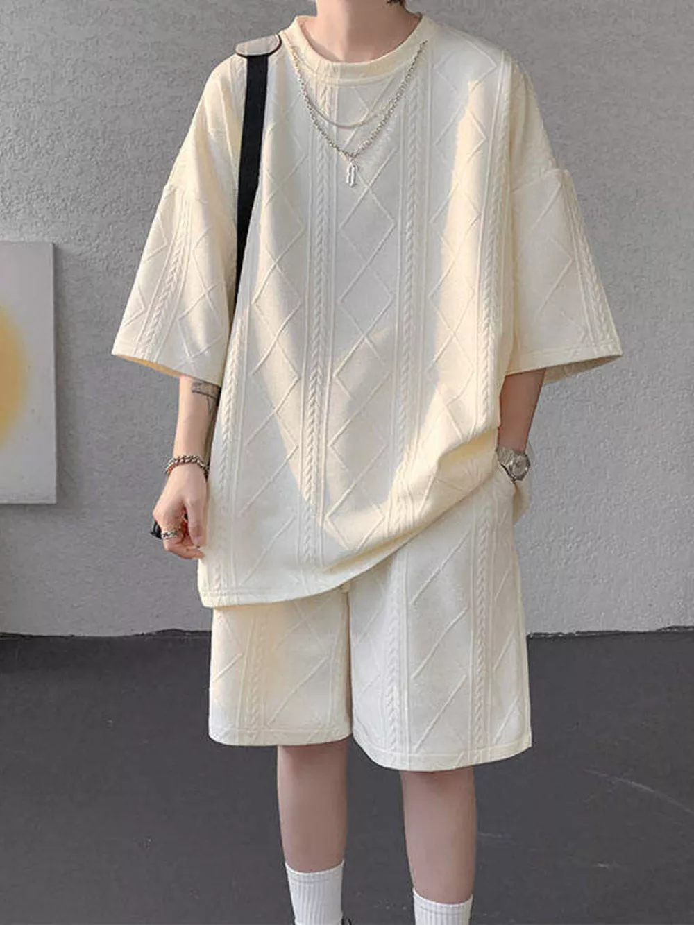 Men's Plus Size Textured Relaxed Fit Top and Shorts Set