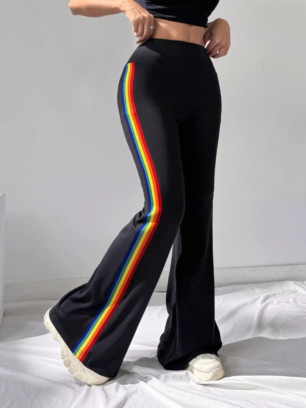 High-Waisted Side-Striped Flare Active Pants, image 10