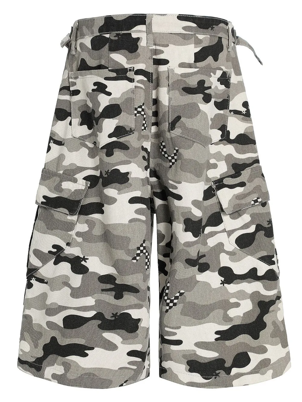 Men's Camo Cargo Shorts with Checkered Accents, image 3