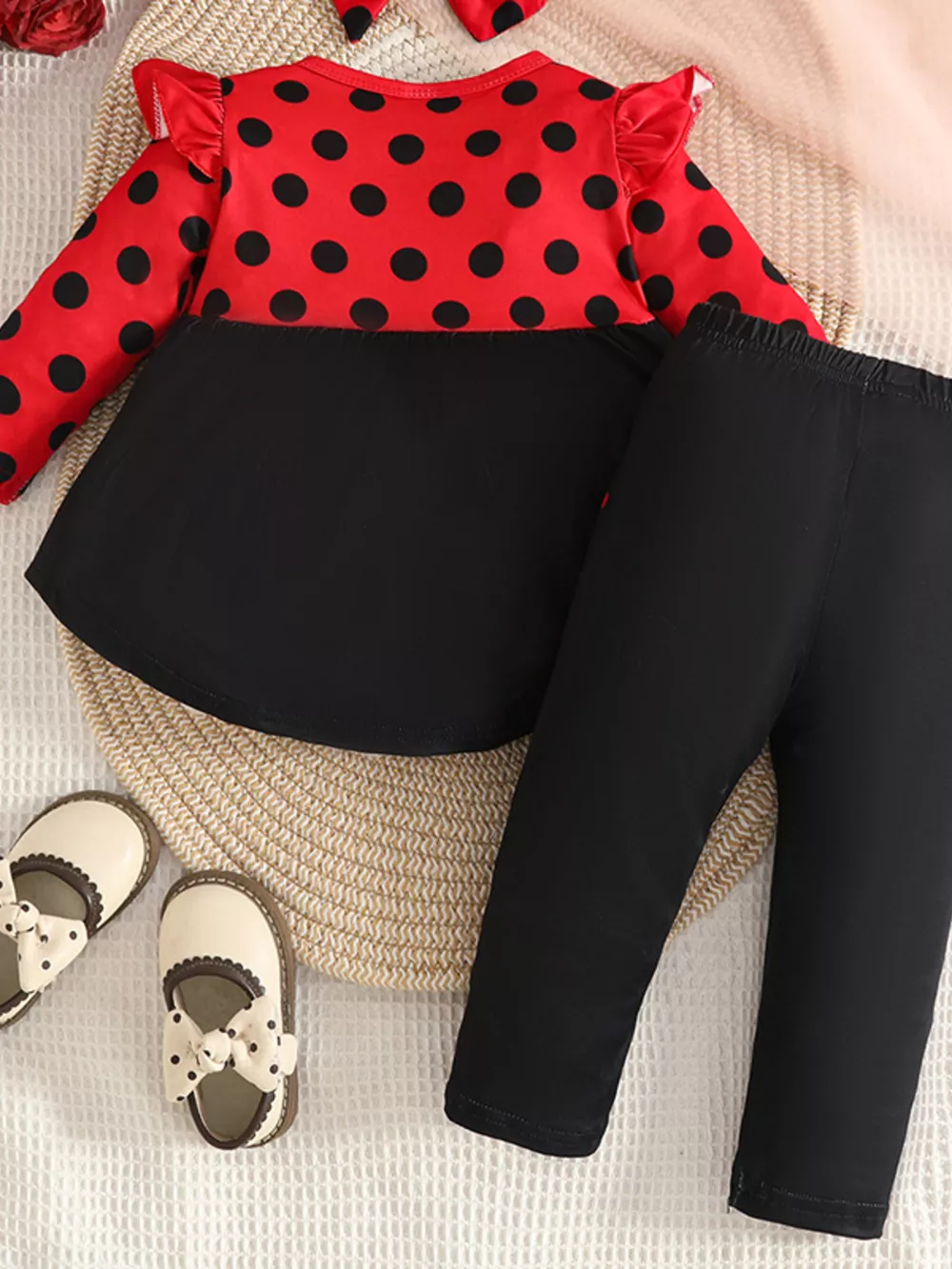 Children's Ladybug Print Ruffle Trim Top and Pants Set, image 3