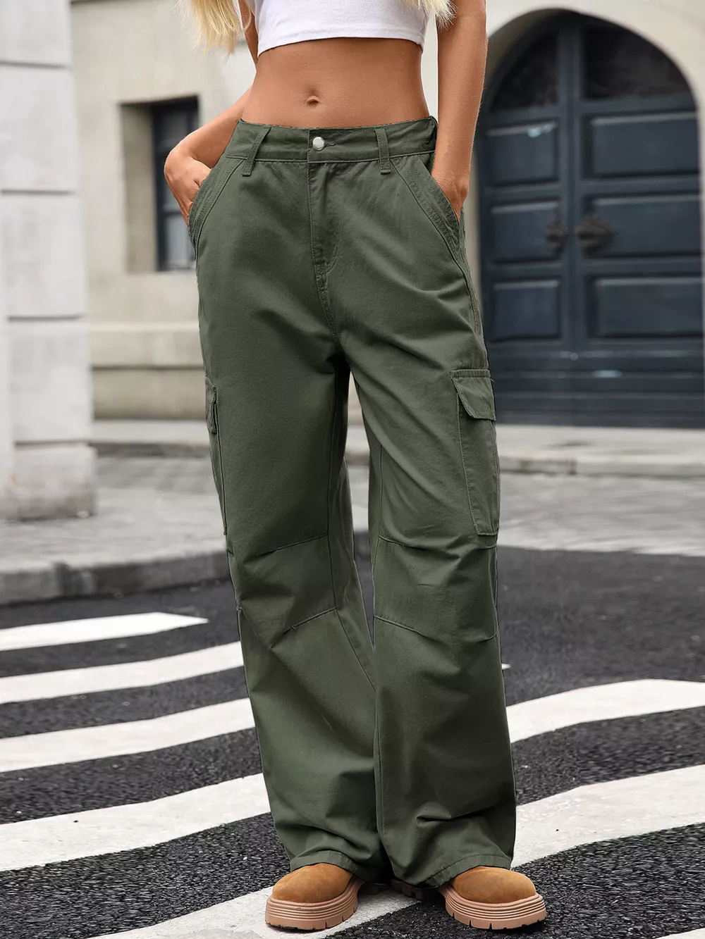 Relaxed Fit Cargo Jeans, image 15