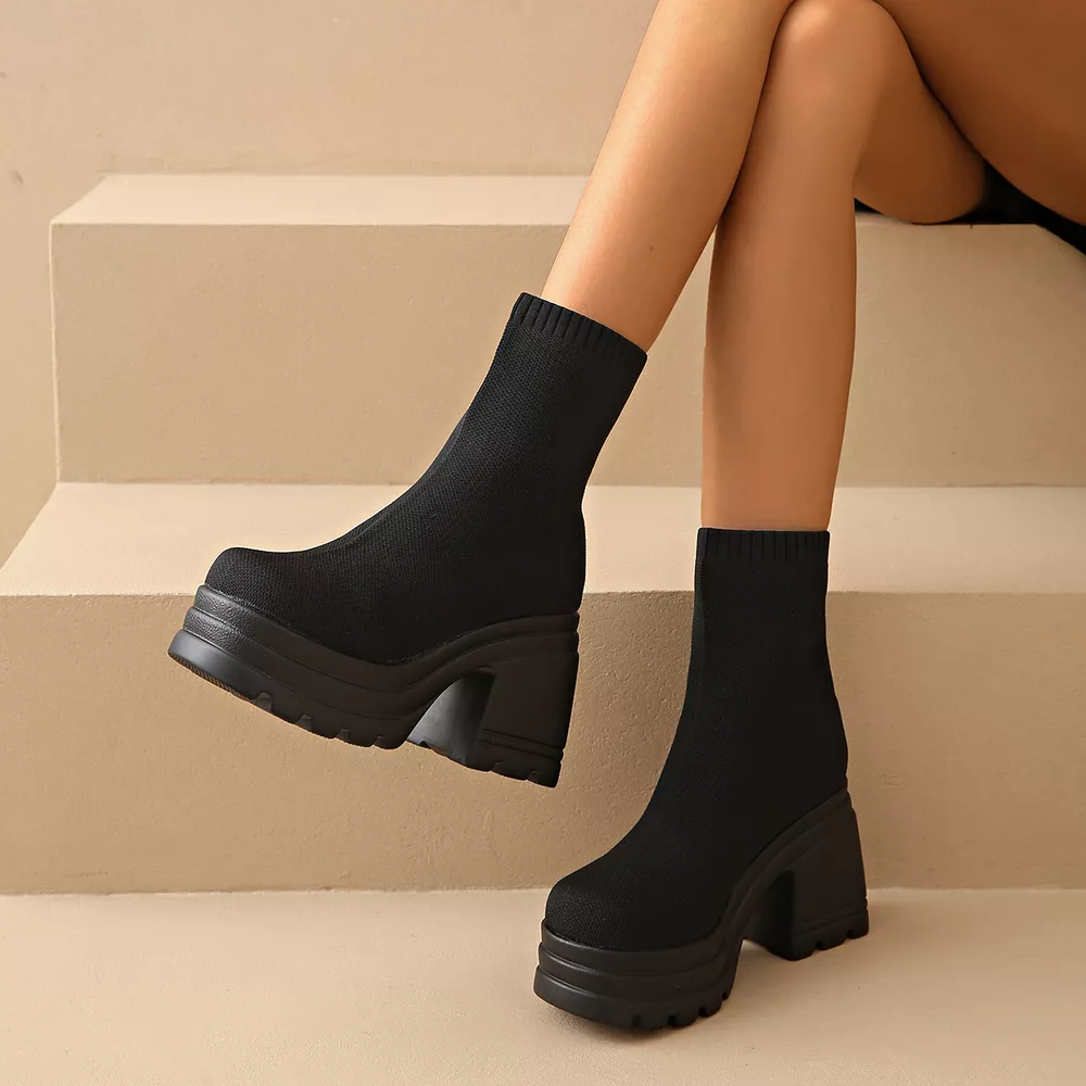 Round Toe Block Heels Boots, image 2