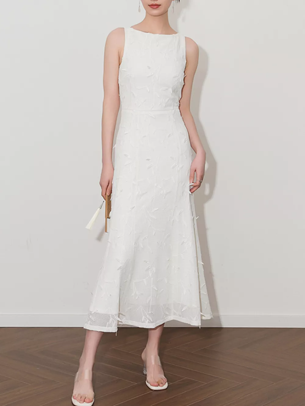 Sleeveless Floral Applique Midi Dress, image 4