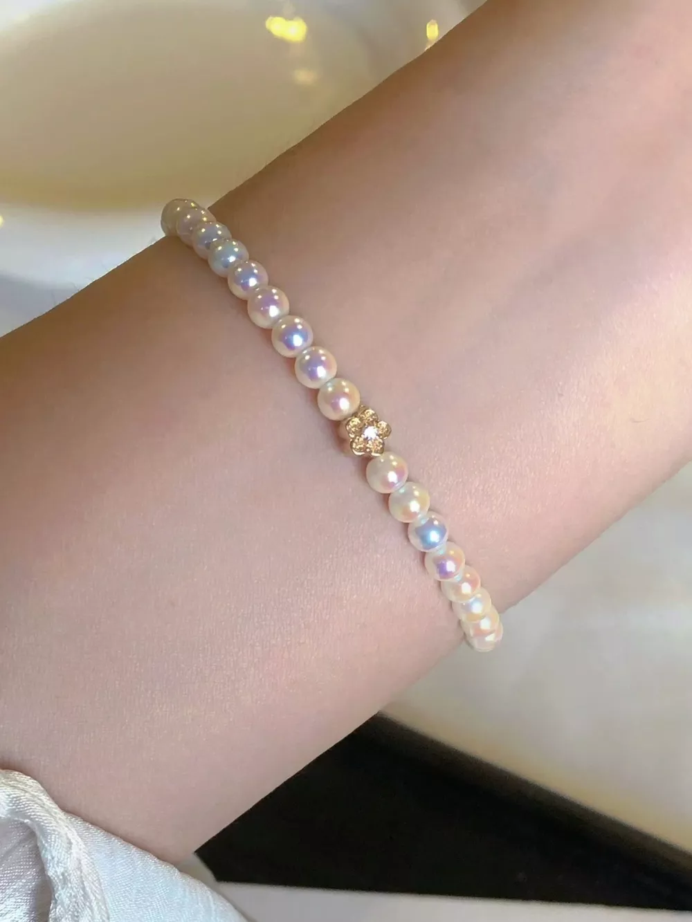 Pearl Bracelet with Floral Accent, image 3
