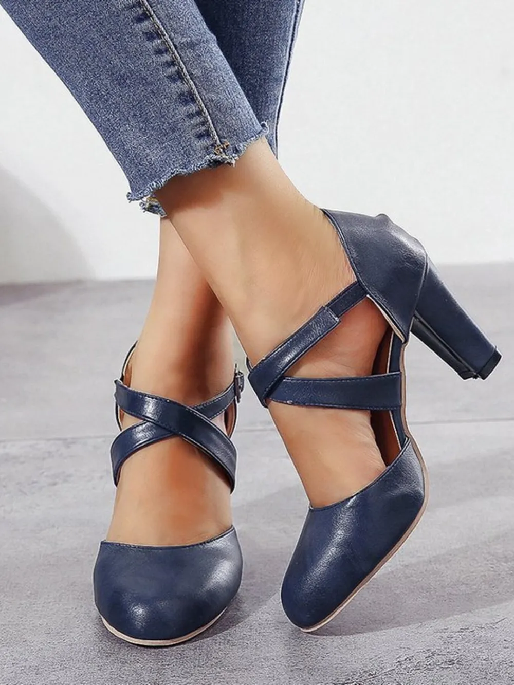 Cross-Strap Block Heel Pumps, image 5