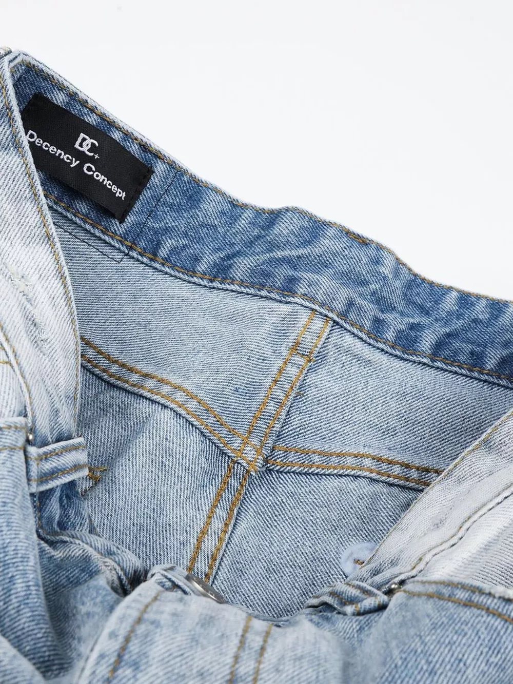 Men's High-Waisted Distressed Denim Capris, image 5