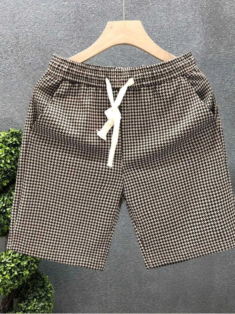 Men's Drawstring Shorts with Pockets, image 2