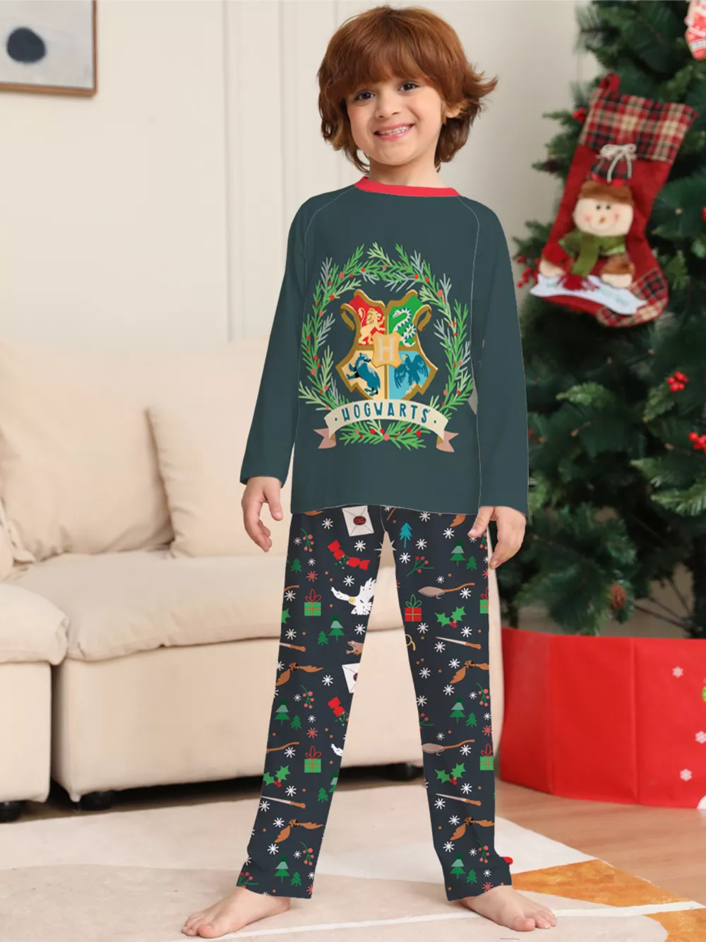 Full Size Family Matching Hogwarts Graphic Pajama Set Plus Size, image 9
