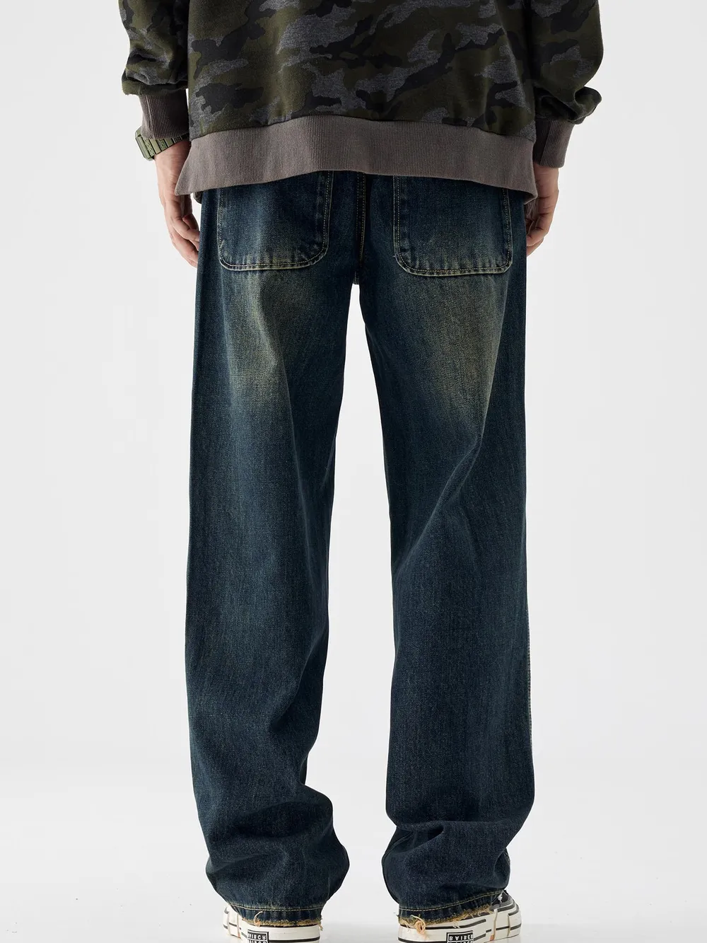 Men's Vintage Wash Wide Leg Jeans, image 6