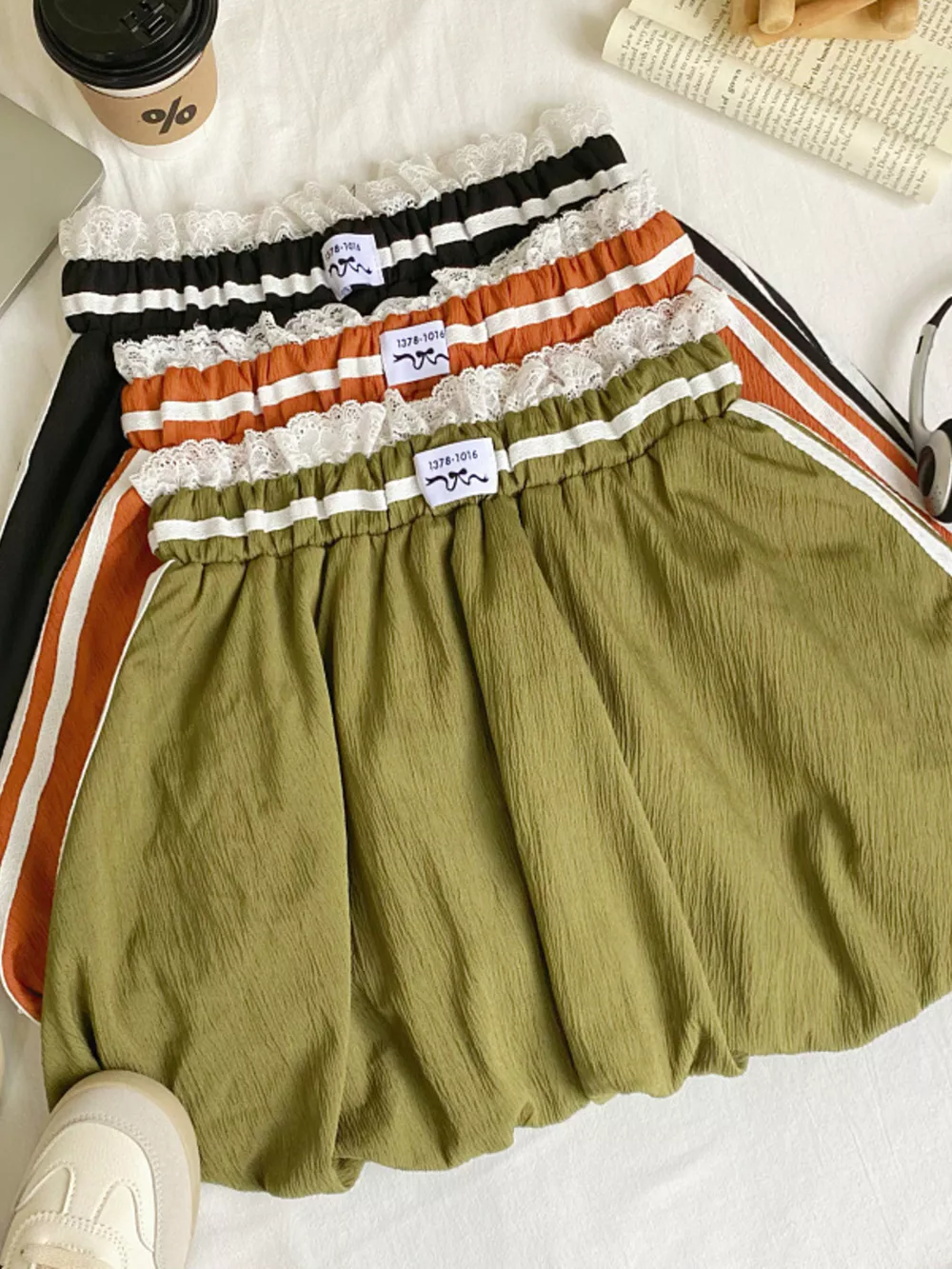 Lace Trim Elastic Waist Mini Skirt, image 2