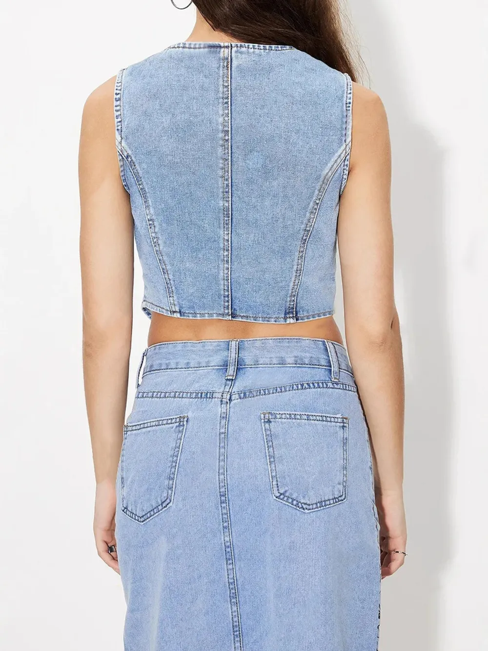 Button-Up Sleeveless Denim Vest, image 6