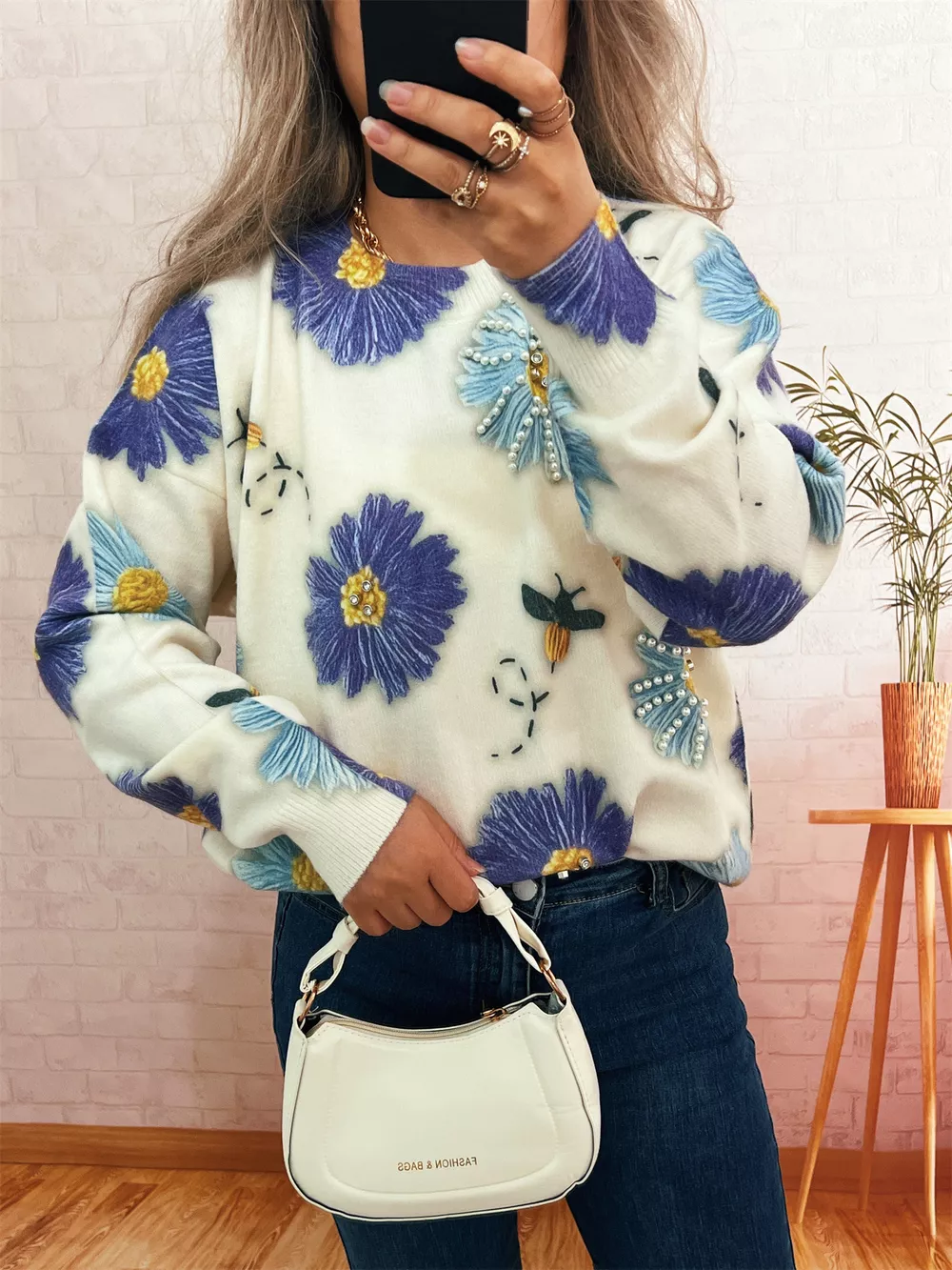 Pearl Detail Flower Round Neck Sweater, image 4