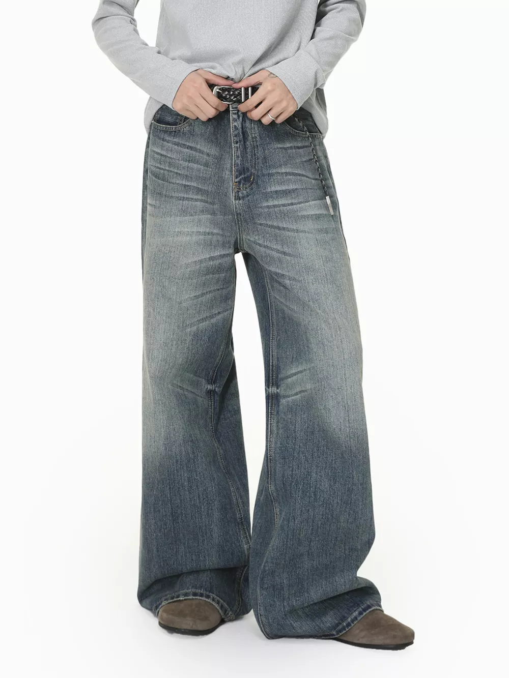 Men's Vintage Wash Wide Leg Jeans, image 2