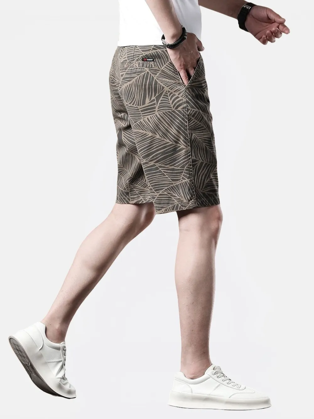 Men's Printed Wide-Leg Shorts, image 4