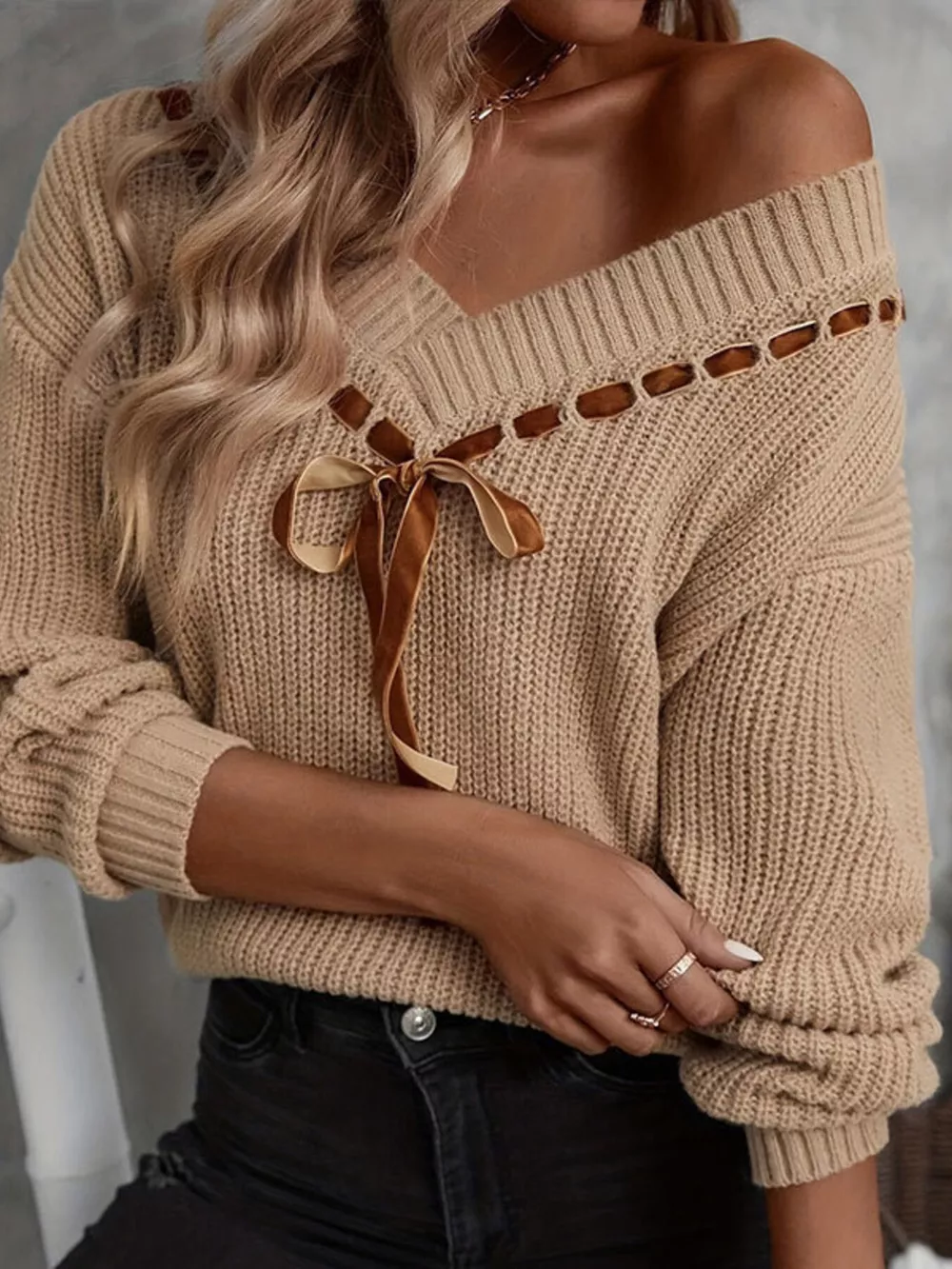 Ribbon Tie V-Neck Sweater, image 3