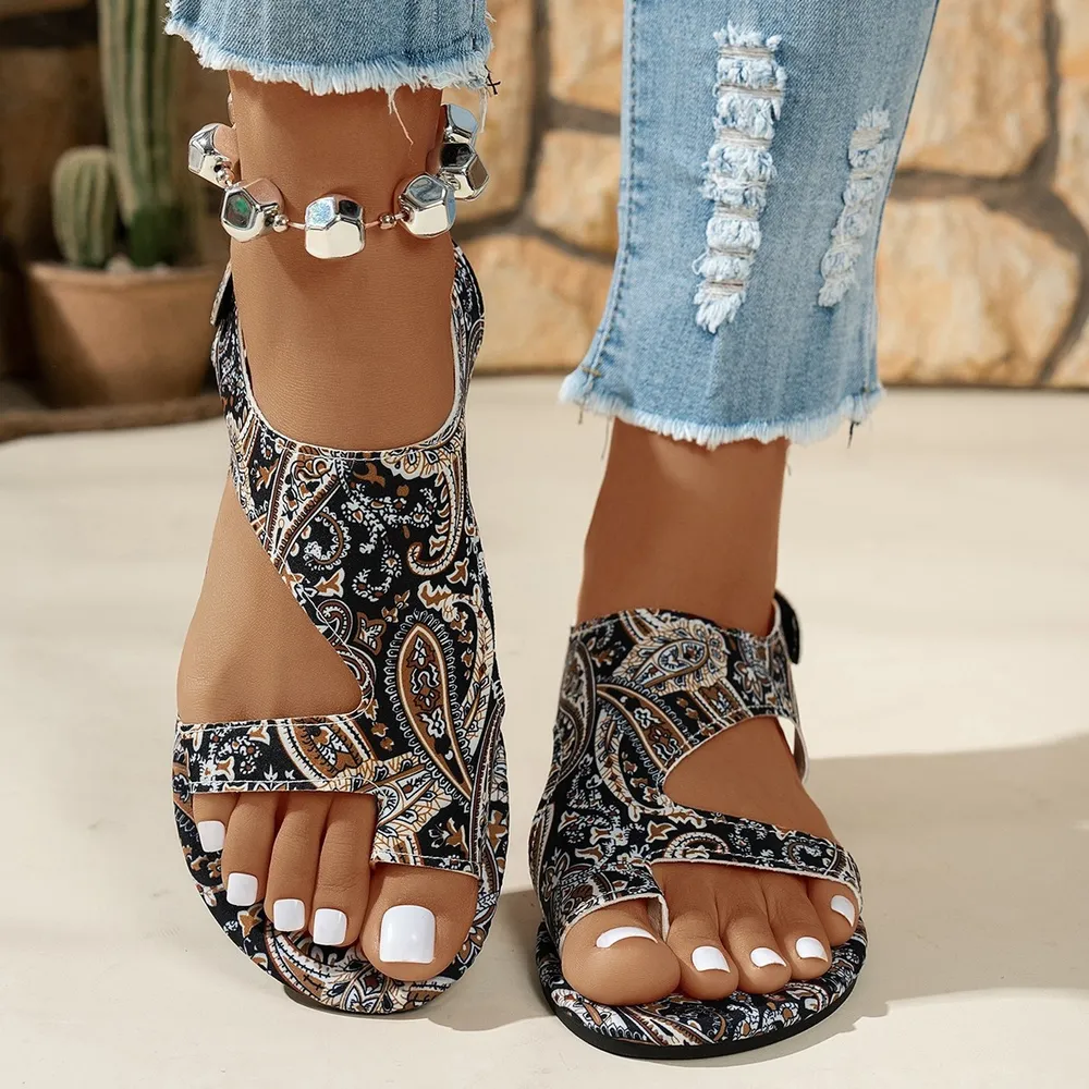 Cutout Printed Flat Sandals, image 4