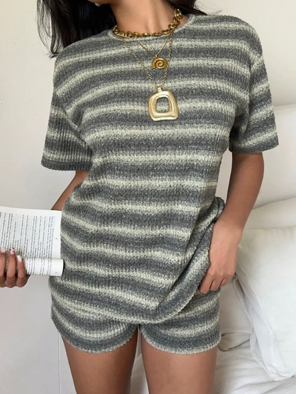 Striped Textured Knit Top and Shorts Set, image 3