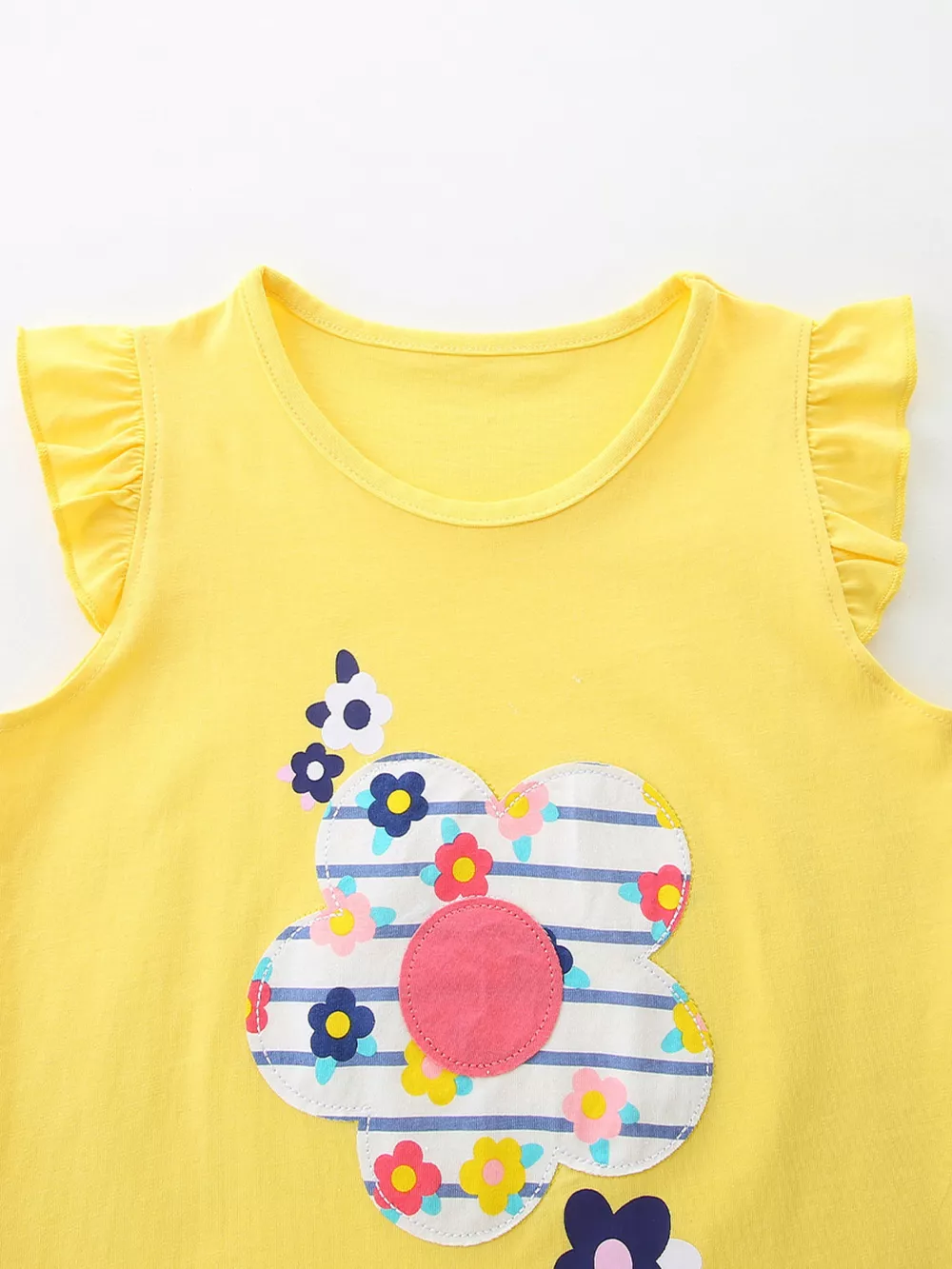 Children's Floral Ruffle Sleeve Top and Striped Shorts Set, image 2