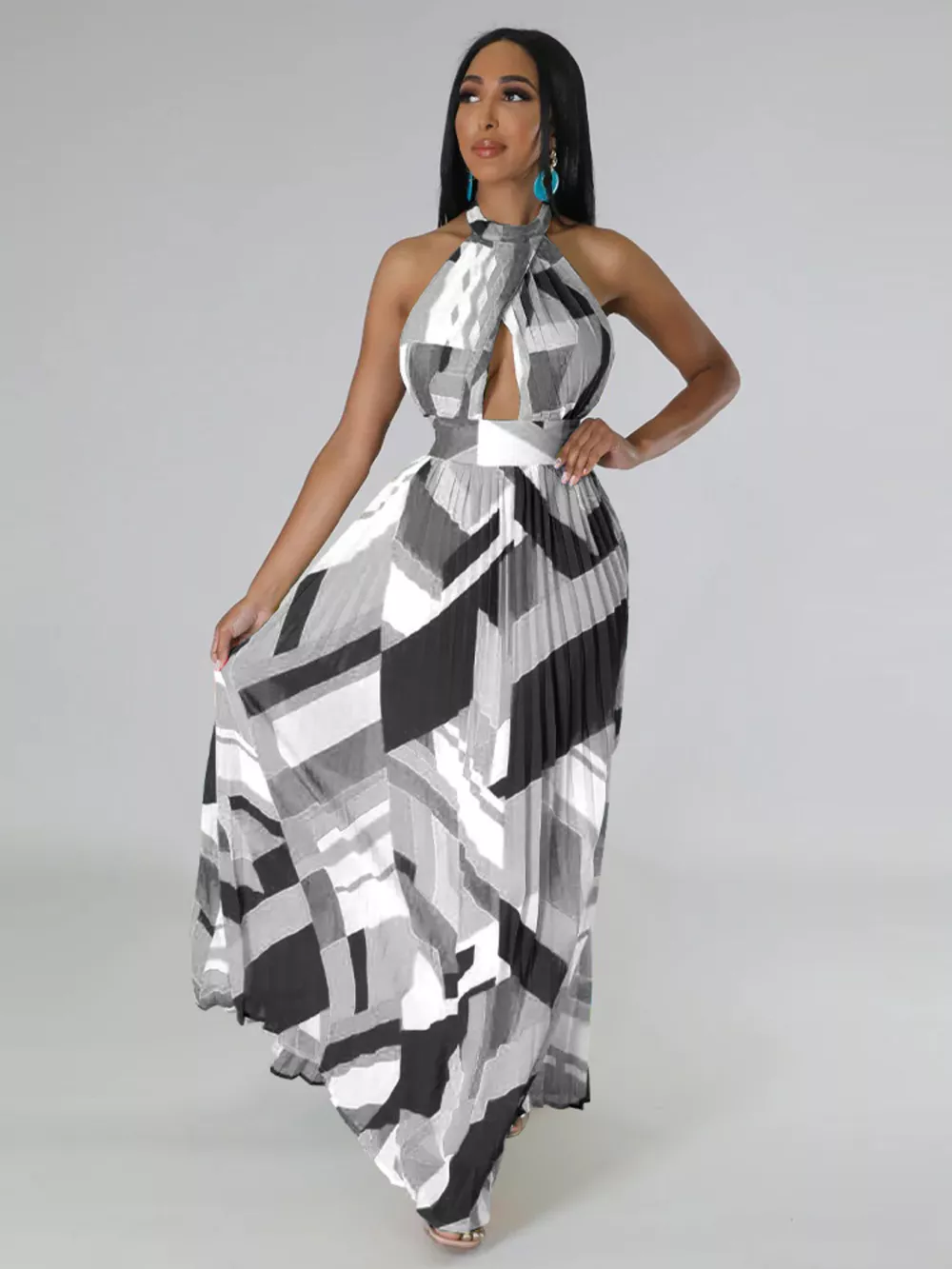 Halter Neck Geometric Print Pleated Maxi Dress