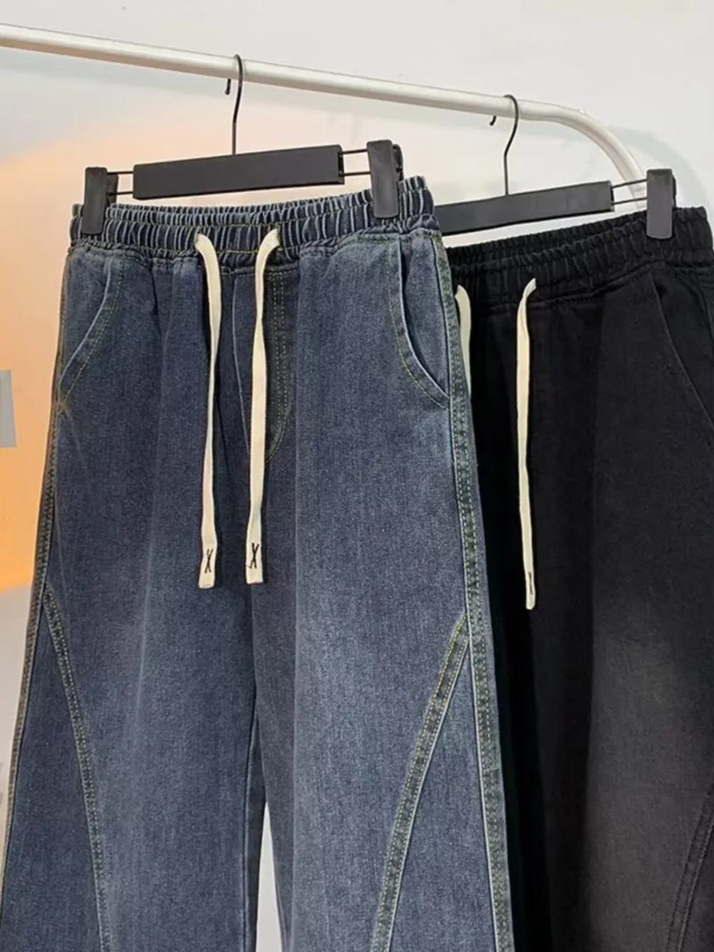 Men's Plus Size Elastic Waist Wide Leg Jeans, image 2