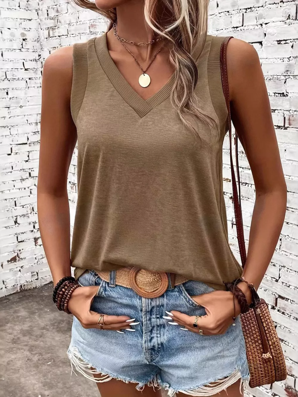 V-Neck Ribbed Trim Tank, image 16