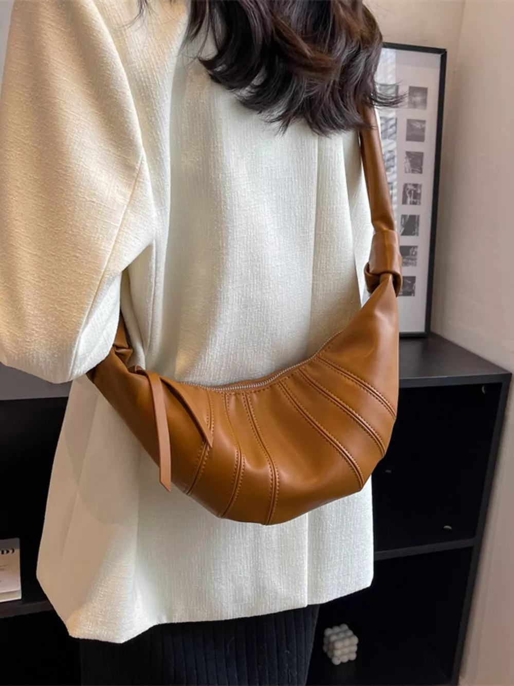 Stylish Crescent Hobo Crossbody Bag, image 4