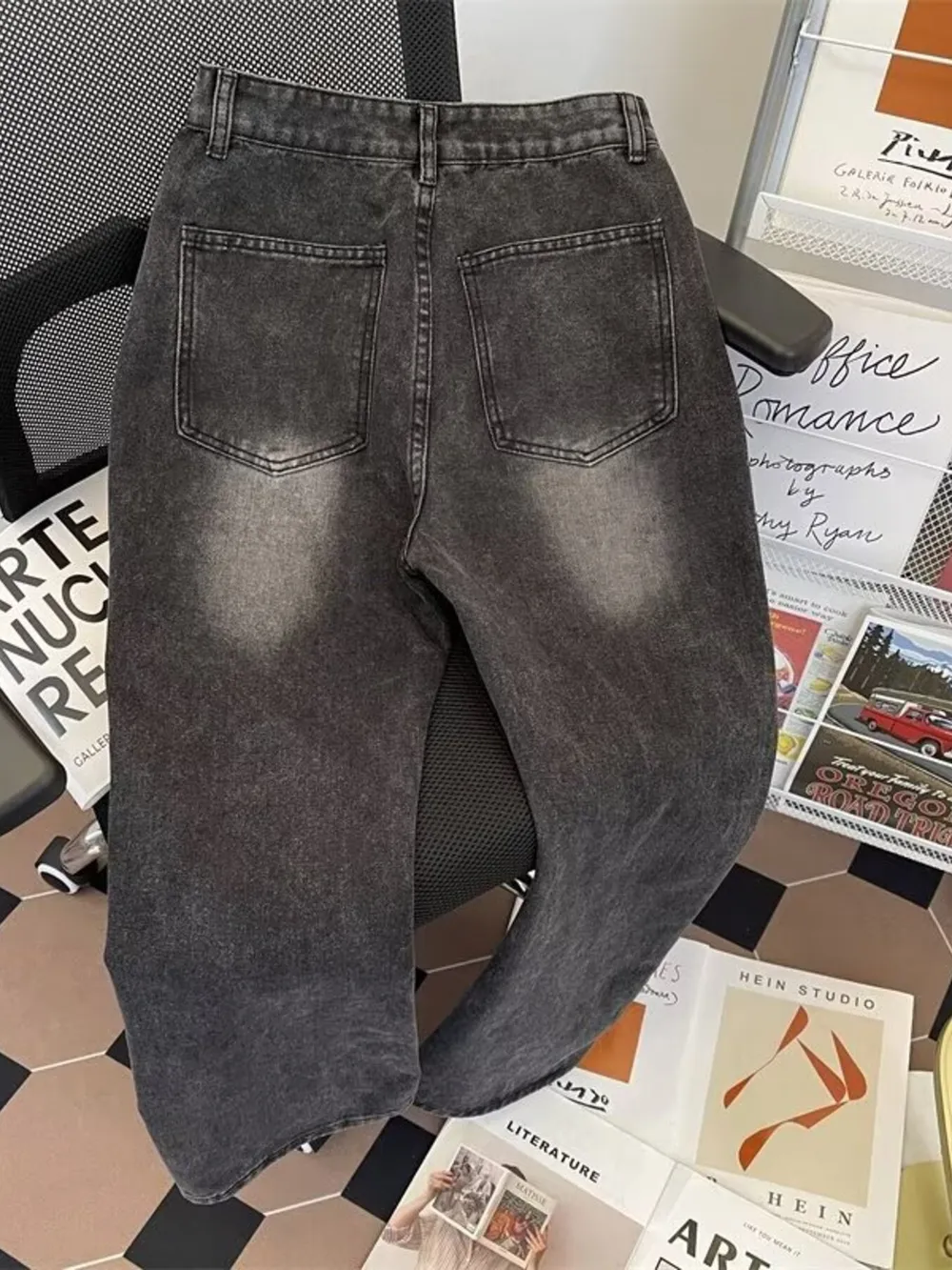 Men's Plus Size Vintage Wash Straight Leg Jeans, image 2
