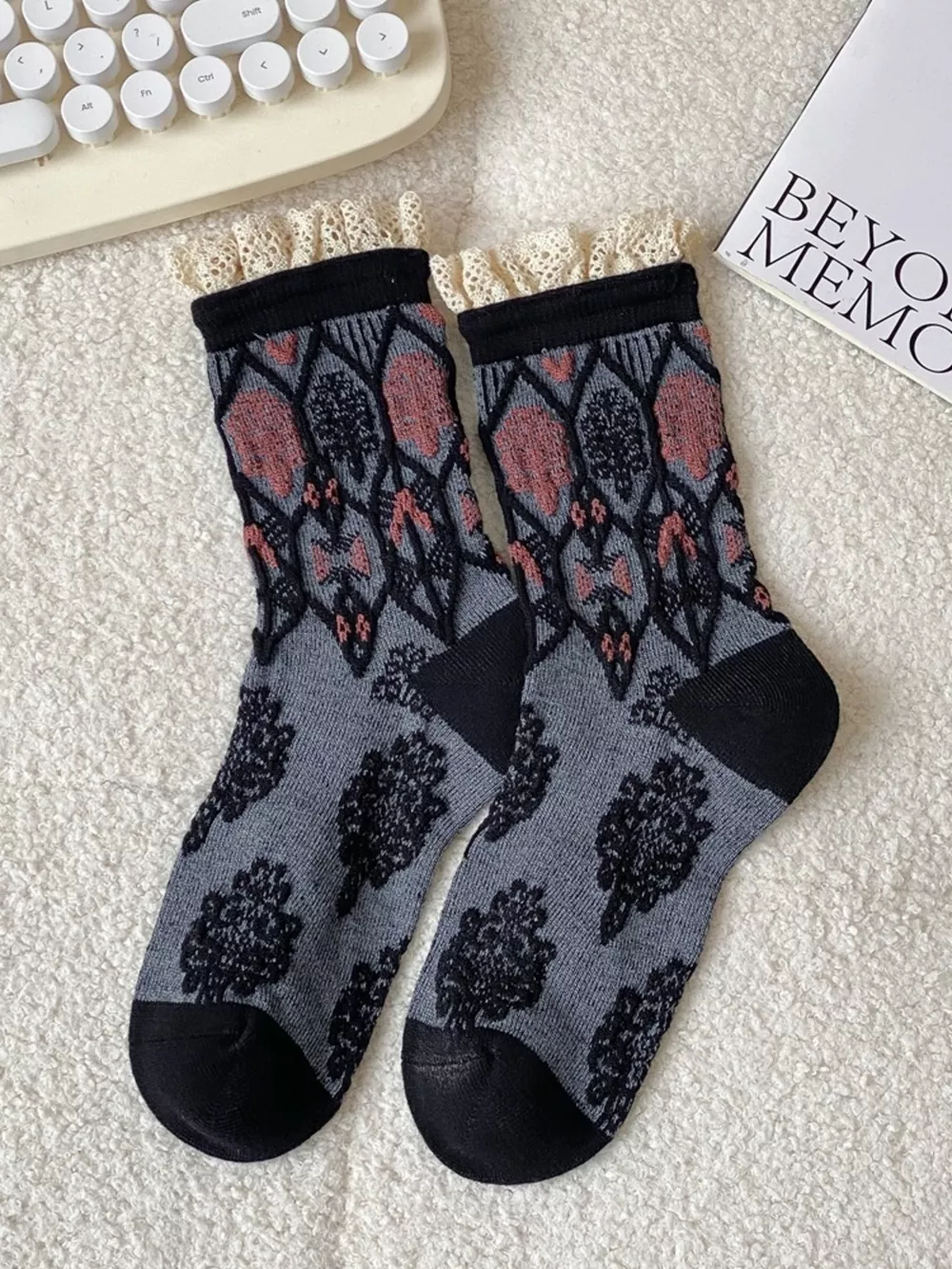 Ruffle-Trim Mid-Calf Socks, image 9