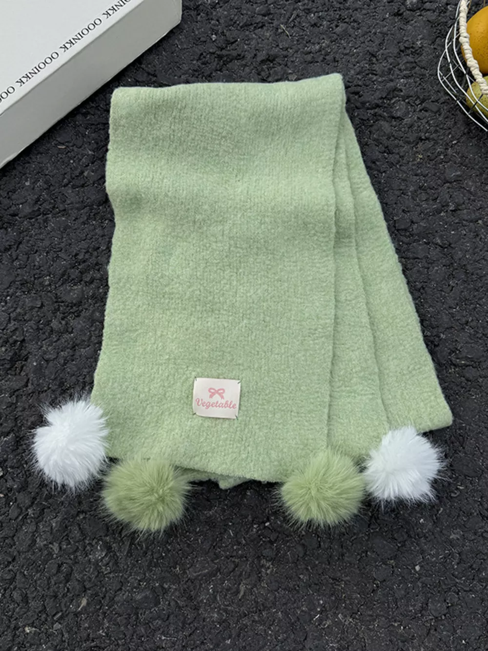 Pom-Pom Scarf, image 4