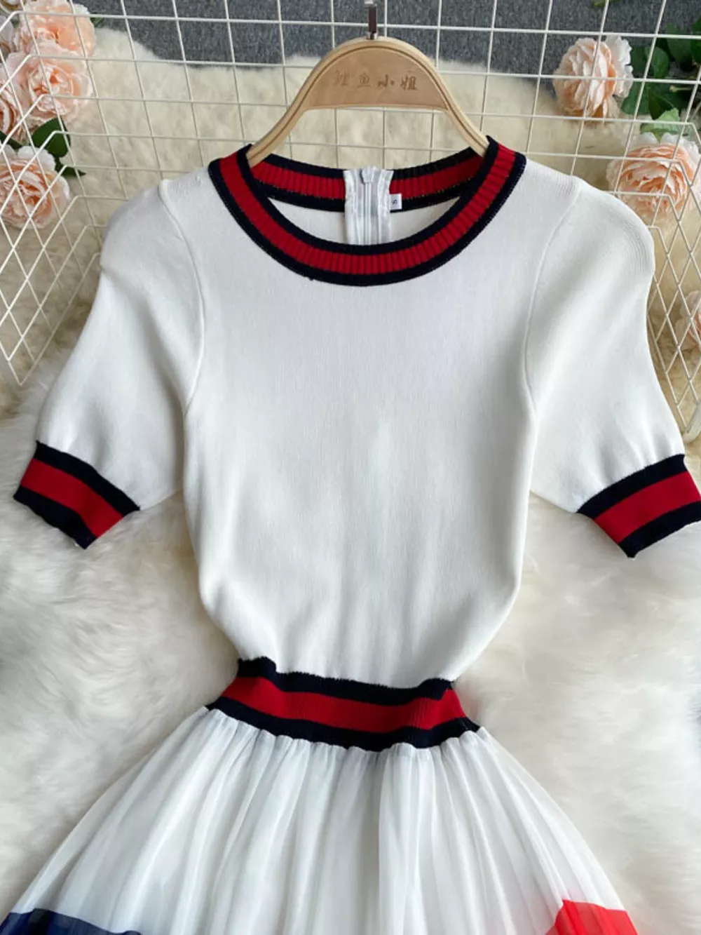 Elegant Color Block Pleated Midi Dress, image 3