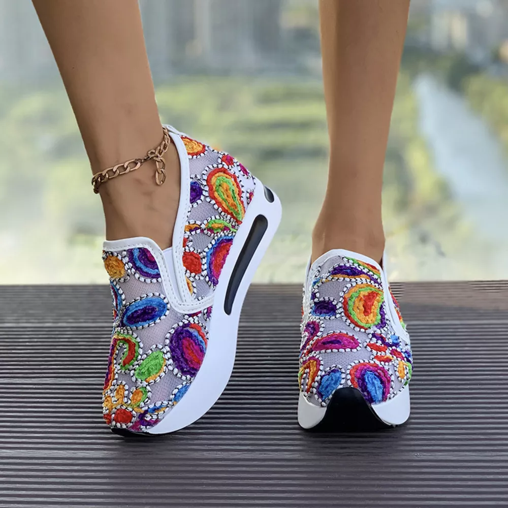 Round Toe Platform Slip-Ons, image 5