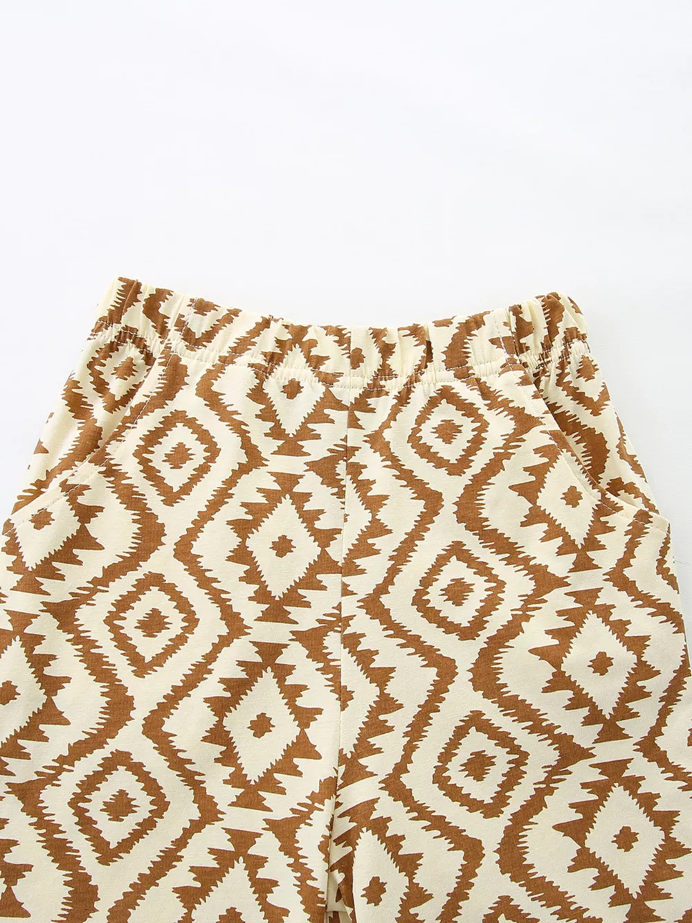 Children's Graphic Tee & Geometric Print Shorts Set, image 6