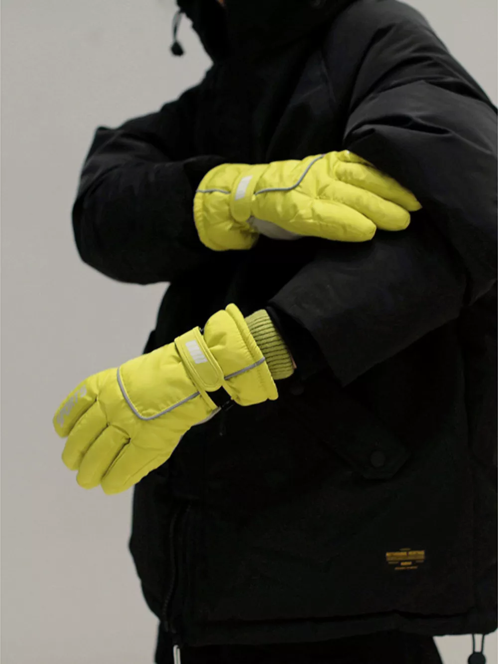 Waterproof Outdoor Gloves, image 2