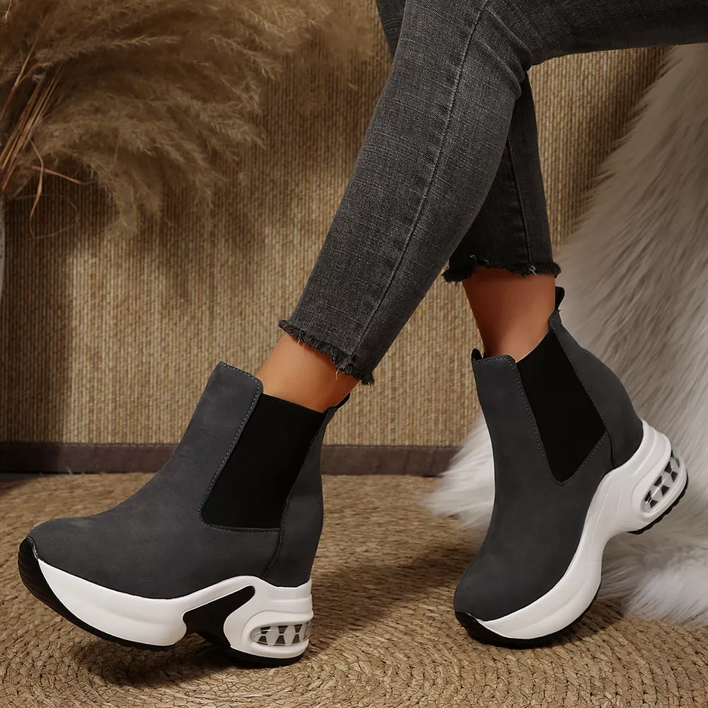 Casual Platform Chelsea Boots with Elastic Side Panels, image 5