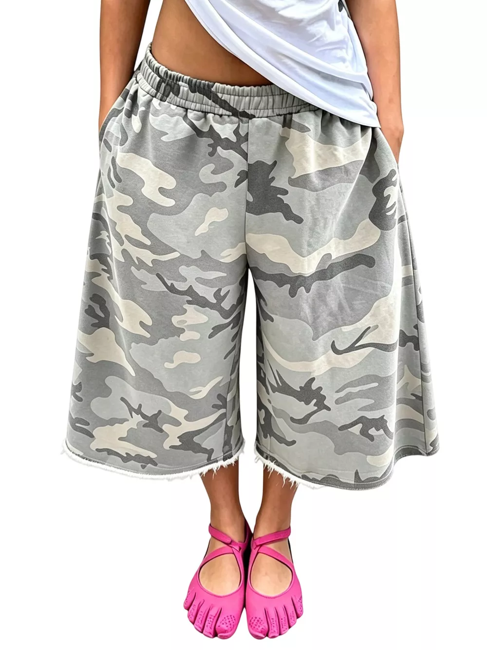 Wide-Leg Cropped Sweatpants with Pockets, image 11