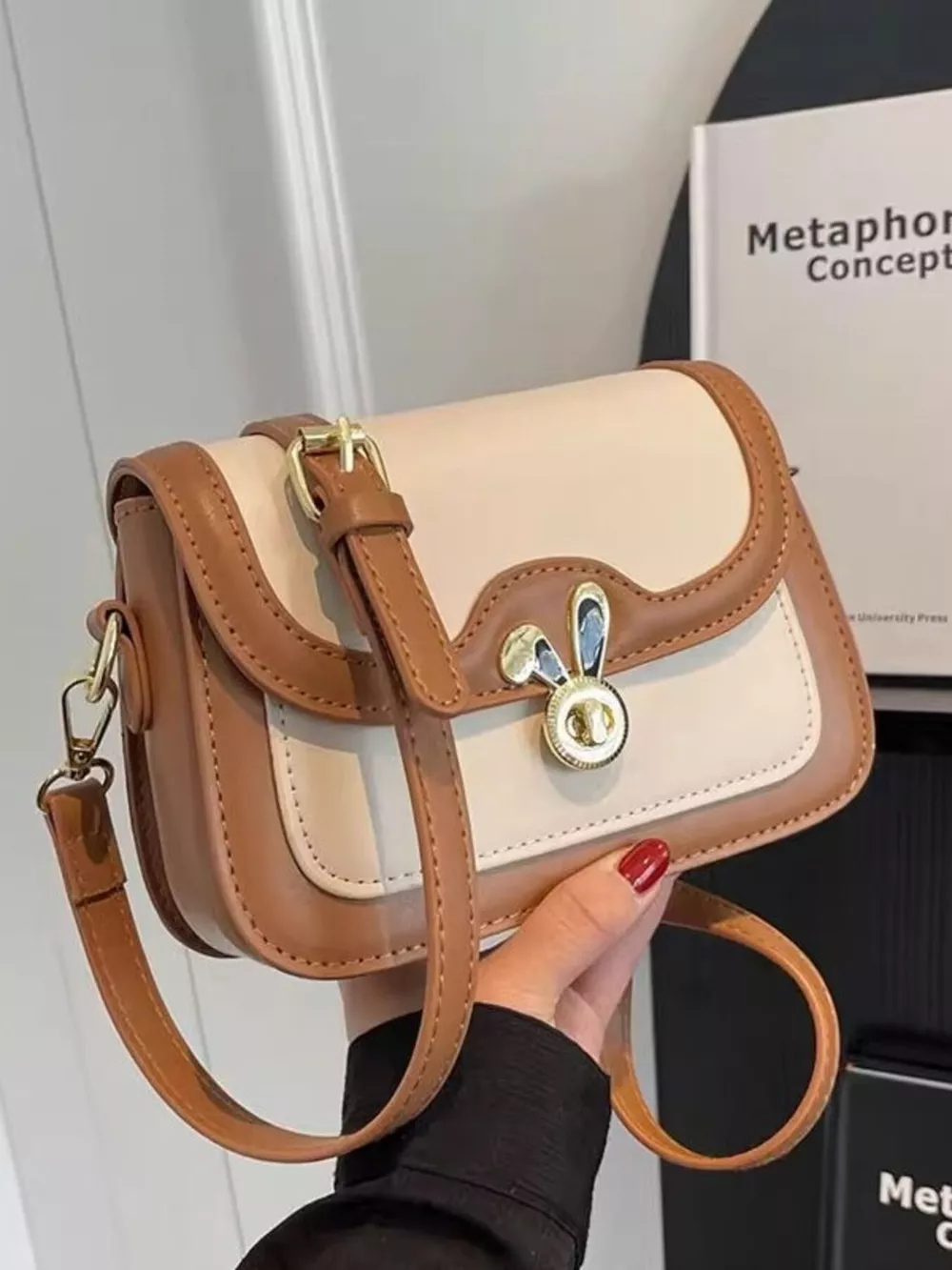 Rabbit Decor Color Block Flap Crossbody Bag, image 4