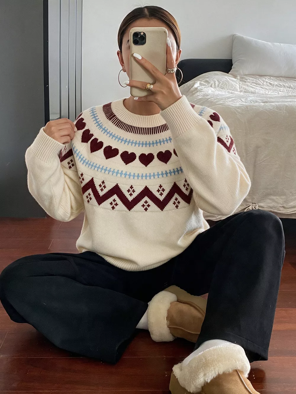 Heart-Patterned Crew Neck Sweater, image 4