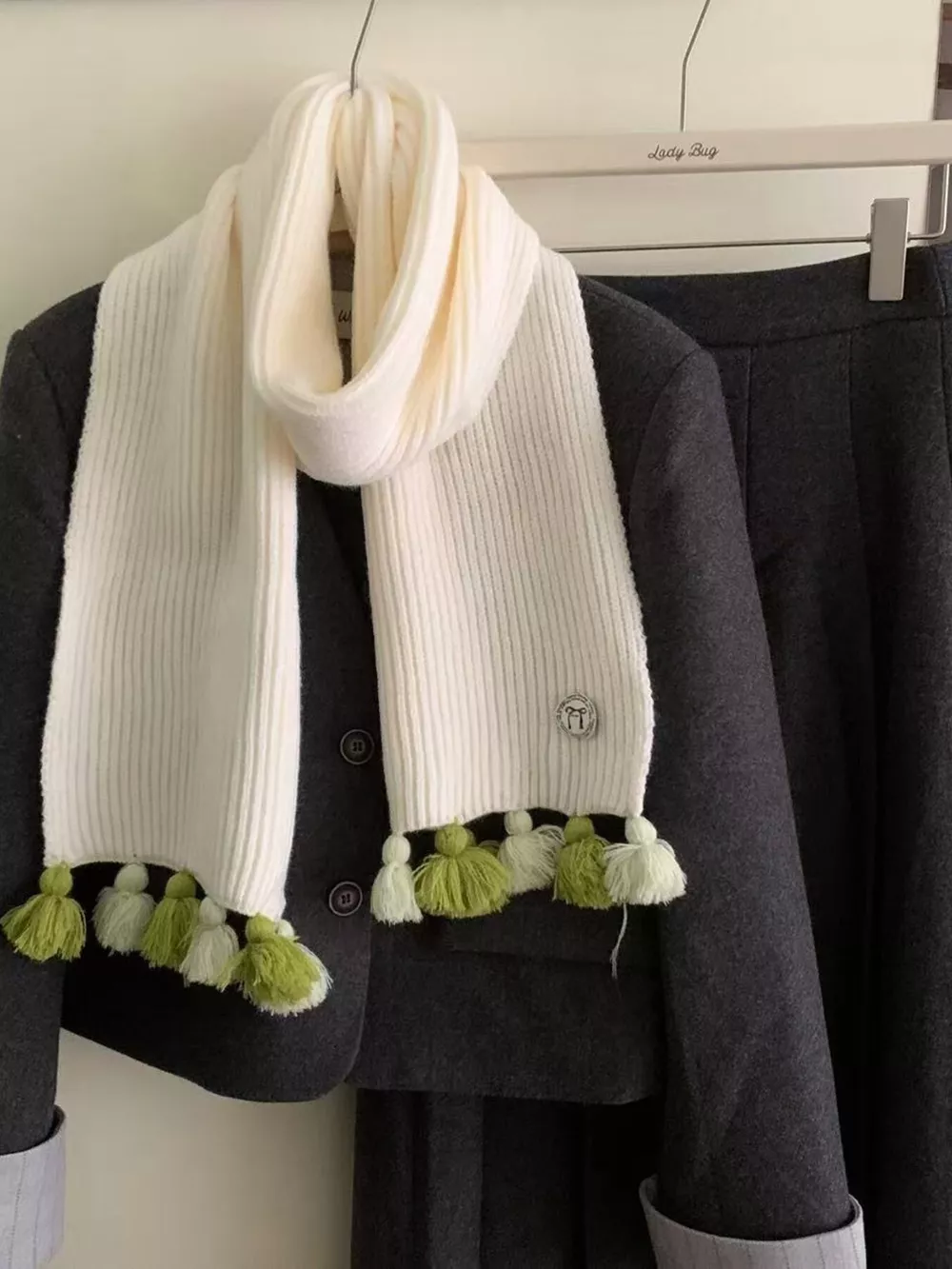 Ribbed Knit Tassel Scarf, image 2