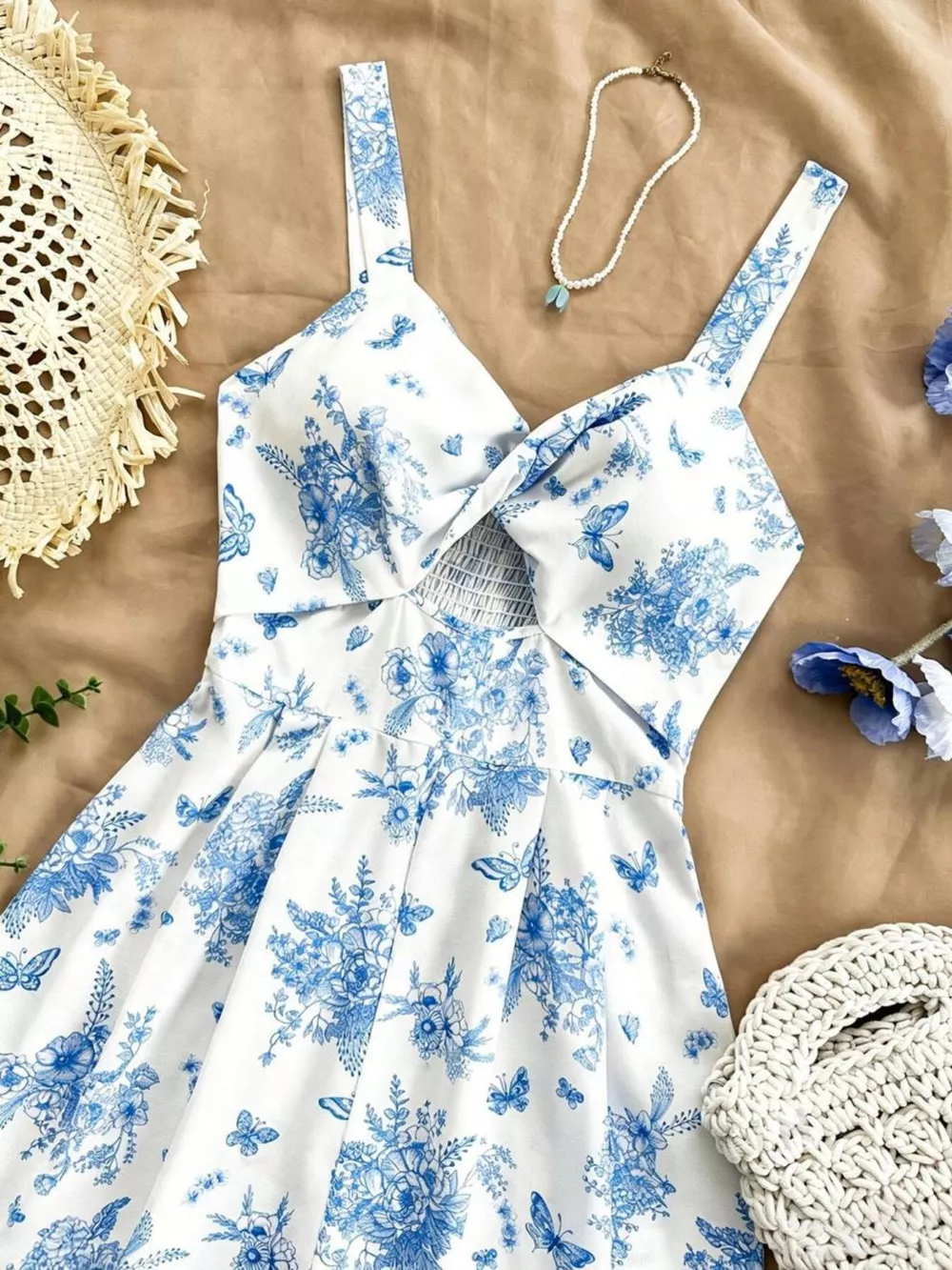 Floral Print Twist Front Cutout Romper, image 4