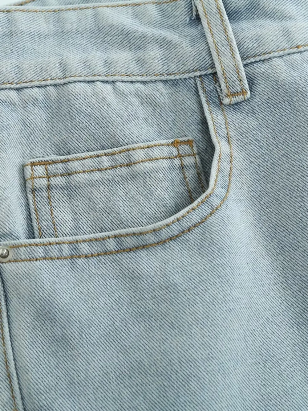 Men's Distressed Wash Jeans, image 4