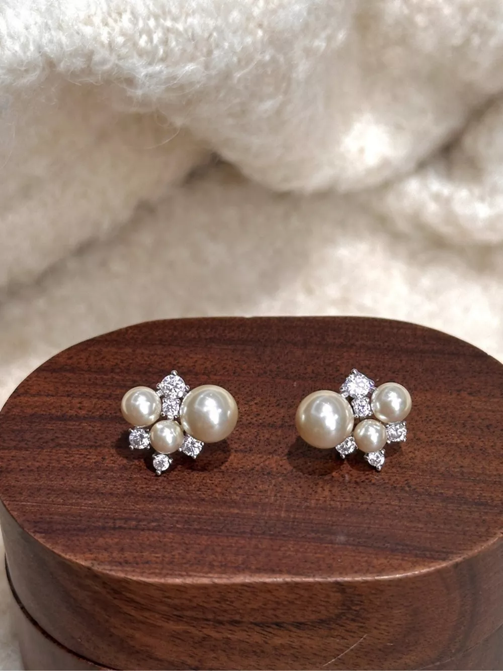 Pearl Cluster Stud Earrings, image 3